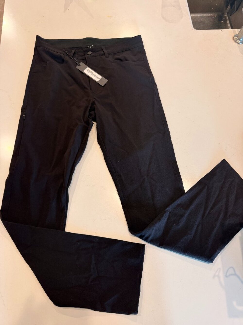 Mission Workshop Parallel LT Pants Black size 30 NWT Made USA Technical Stretch